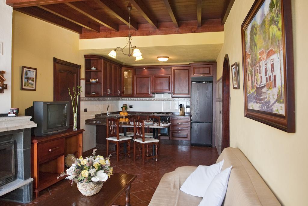 إيكود ذي لوس فينوس Casa Rural La Furnia الغرفة الصورة