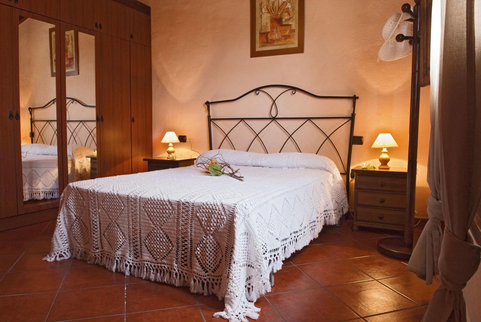 إيكود ذي لوس فينوس Casa Rural La Furnia المظهر الخارجي الصورة